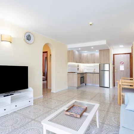 Daire 2 Bd & Garden Apt In Golf Del Sur