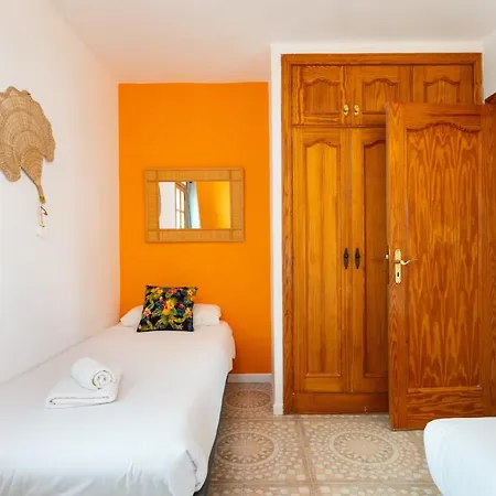 2 Bd & Garden Apt In Golf Del Sur Daire *